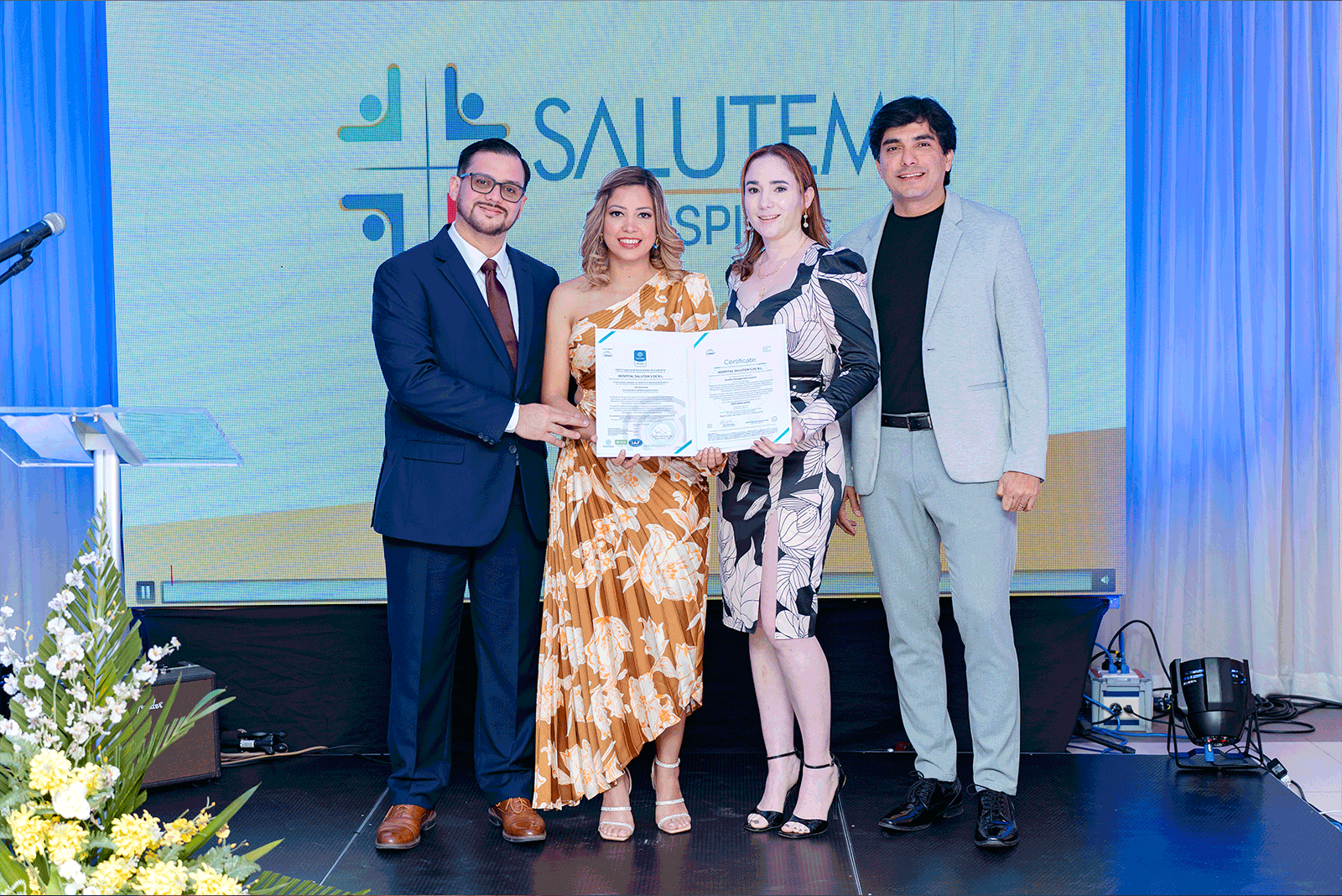 Odoo - Prueba 3 a tres columnas